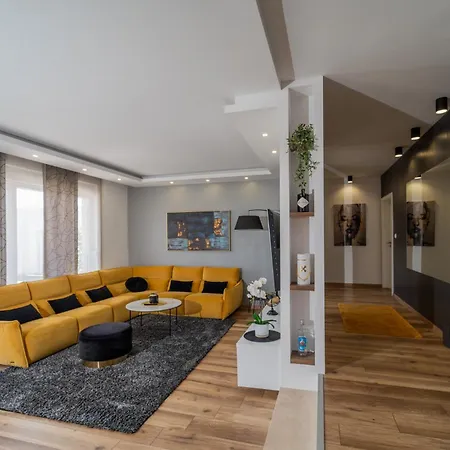 ヴィラ Aria With A Private Heated Pool