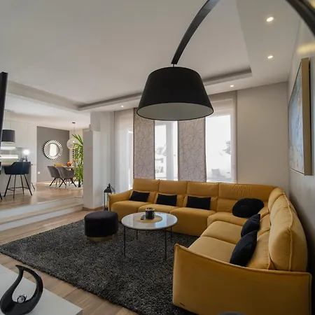 Aria With A Private Heated Pool ヴィラ *