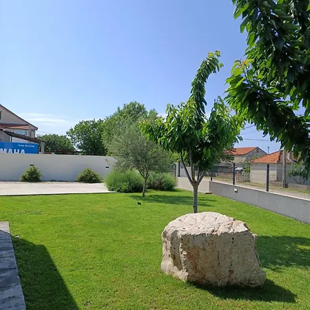 Aria With A Private Heated Pool Villa