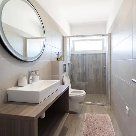 Villa Aria With A Private Heated Pool