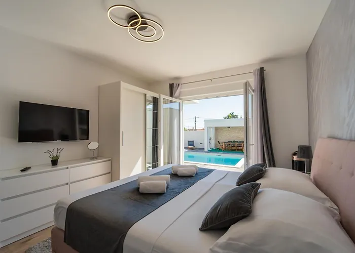 Вилла Aria With A Private Heated Pool *