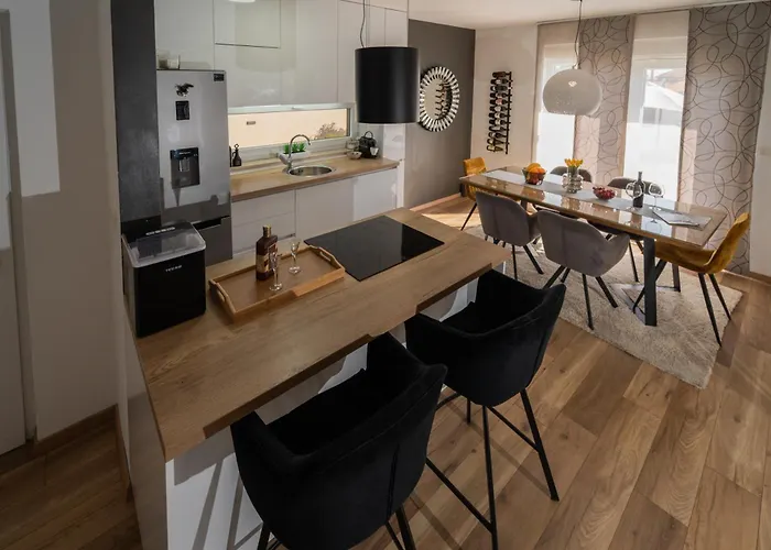 Aria With A Private Heated Pool Вилла Debeljak