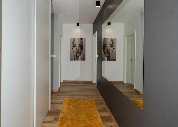 Aria With A Private Heated Pool Вилла Debeljak